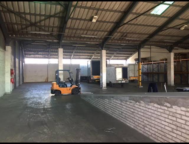 821M² FACTORY TO LET IN EPPING INDUSTRIAL
